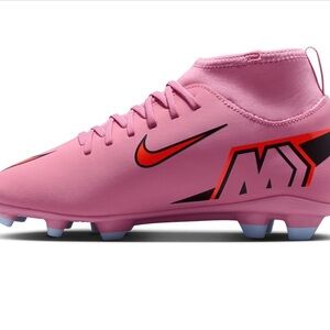 Nike Mercurial Superfly Soccer Cleats size 5Y